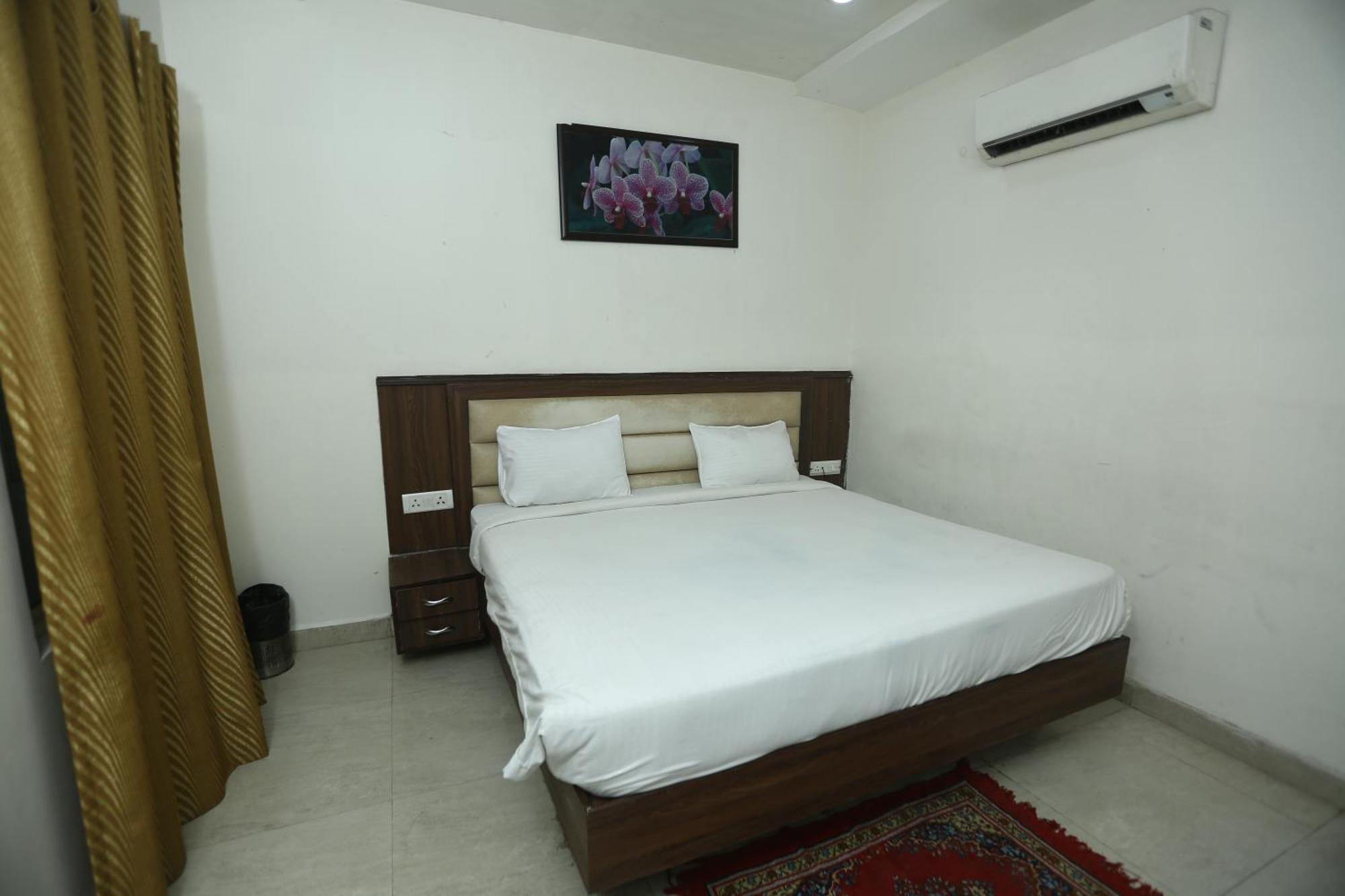24 Hotel & Resort 아그라 외부 사진